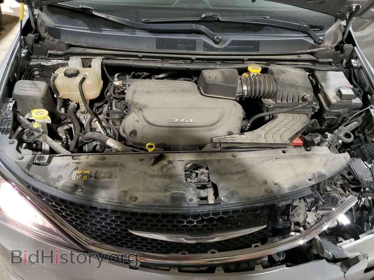 2017 CHRYSLER PACIFICA - VIN: 2C4RC1BGXHR503700 - Photo 12