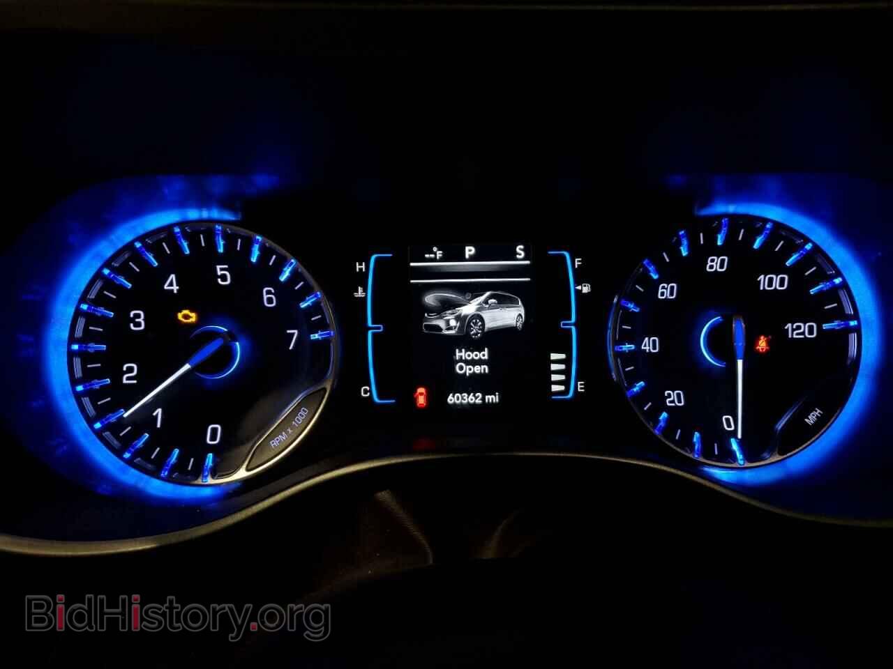 2017 CHRYSLER PACIFICA - VIN: 2C4RC1BGXHR503700 - Photo 9