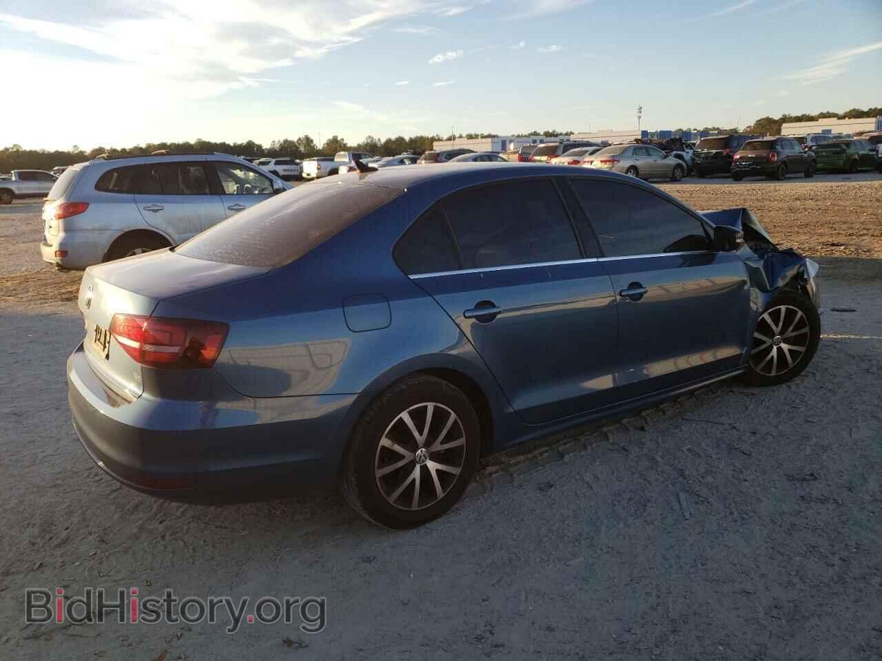 2017 VOLKSWAGEN JETTA - VIN: 3VWDB7AJ6HM275700 - Фото 3