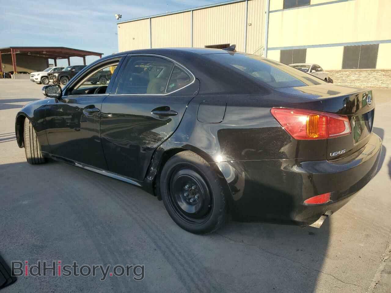 2010 LEXUS IS - VIN: JTHBF5C23A5122825 - Photo 2