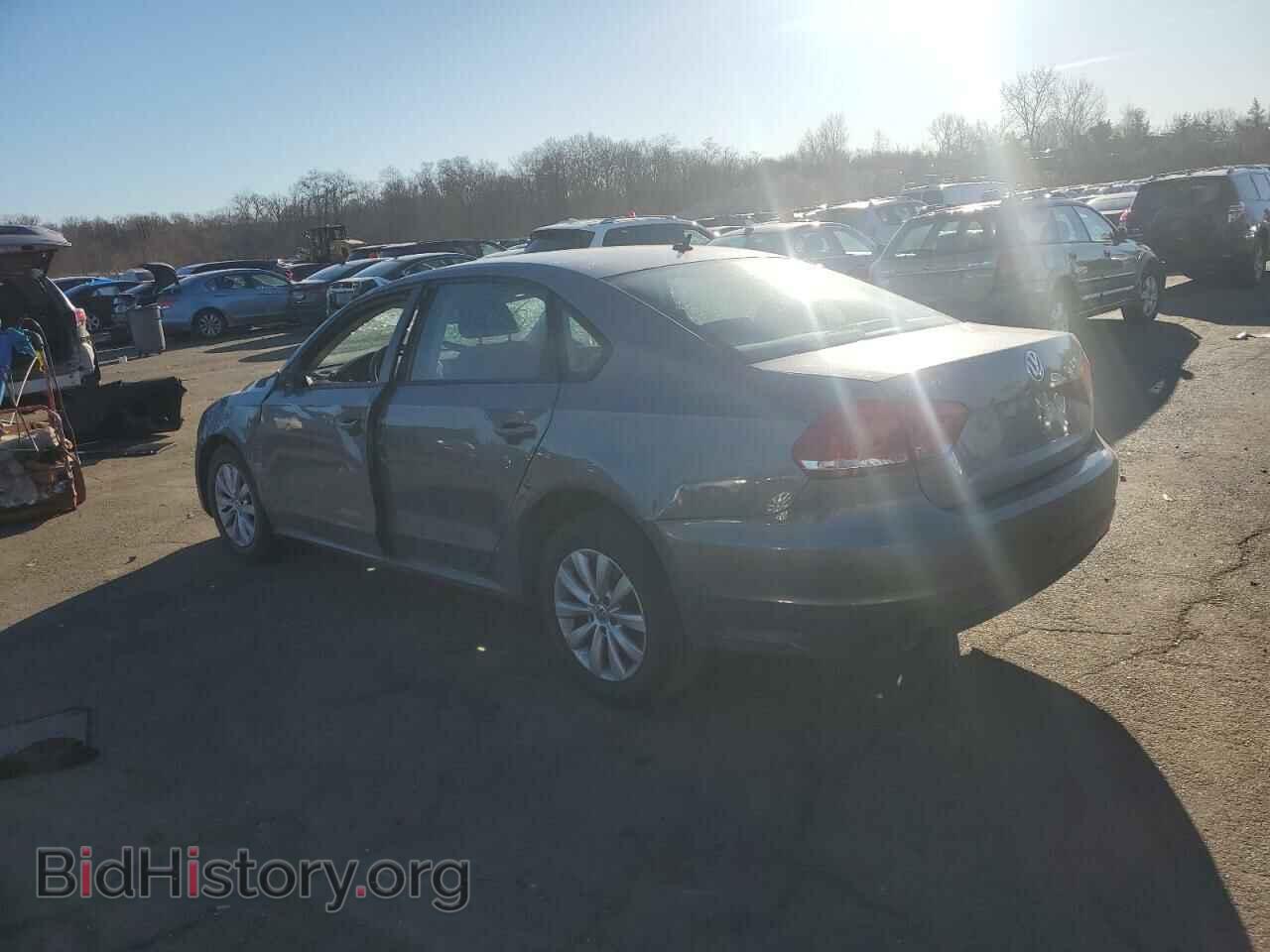 2013 VOLKSWAGEN PASSAT - VIN: 1VWAP7A32DC072398 - Фото 2