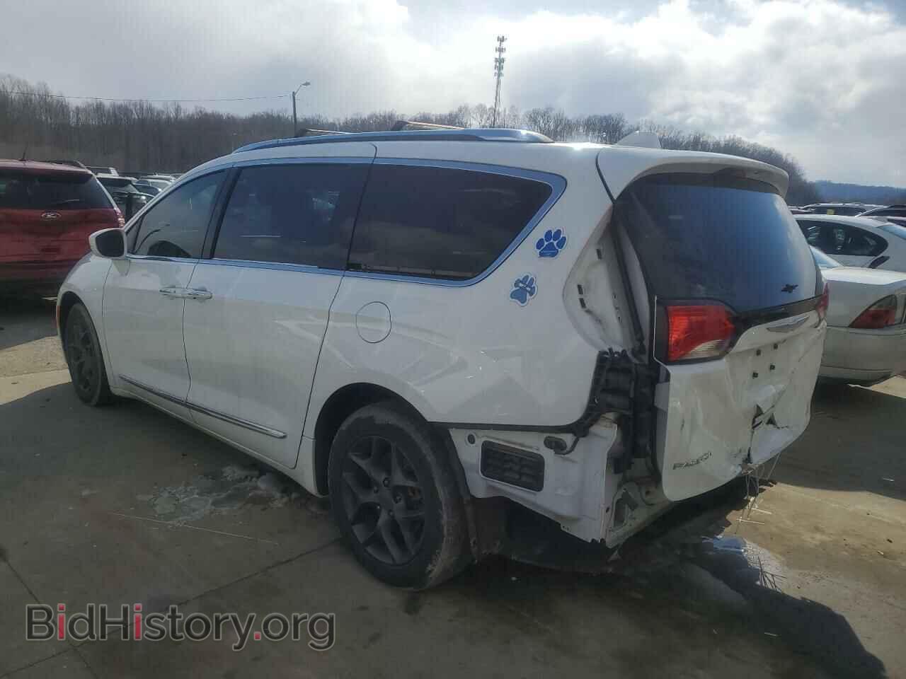 2017 CHRYSLER PACIFICA - VIN: 2C4RC1EG7HR627936 - Photo 2