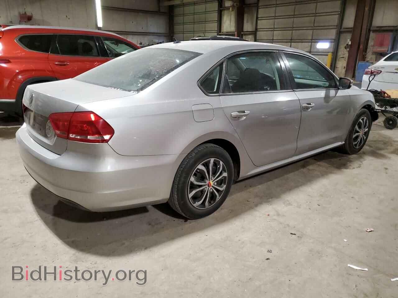 2012 VOLKSWAGEN PASSAT - VIN: 1VWAP7A37CC080611 - Фото 3