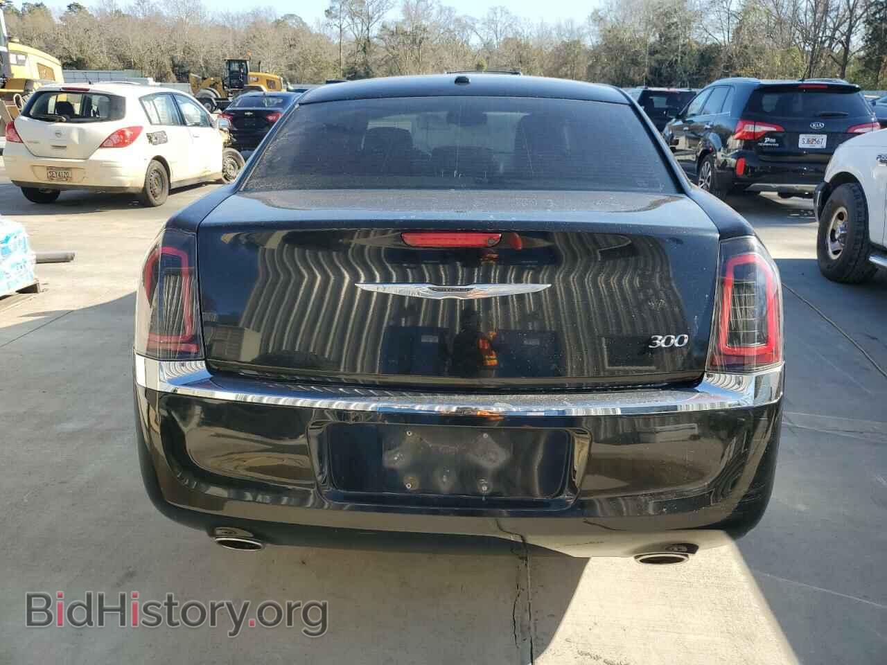 2013 CHRYSLER 300 - VIN: 2C3CCAAG3DH658357 - Фото 6