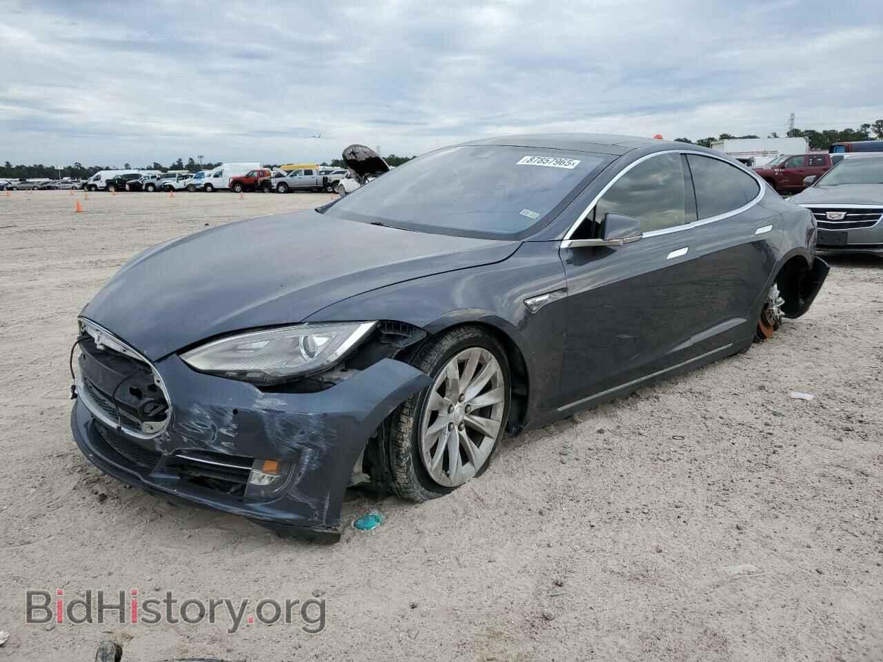 Фотография 5YJSA1E1XFF119813 - TESLA MODEL S 2015