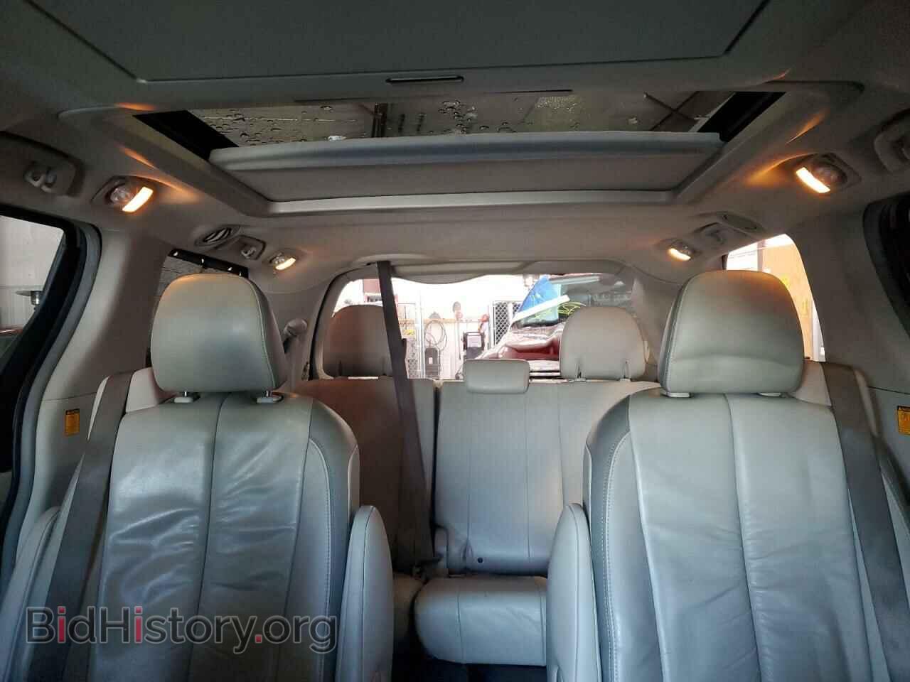 2011 TOYOTA All Models - VIN: 5TDYK3DC9BS055405 - Фото 10
