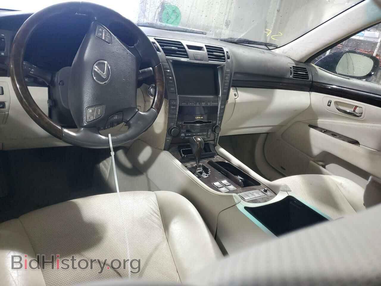 2007 LEXUS LS460 - VIN: JTHGL46F075002996 - Photo 8
