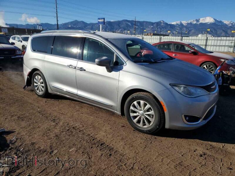 2018 Chrysler PACIFICA (VIN 2C4RC1BG9JR269734) — фото 4 из 13