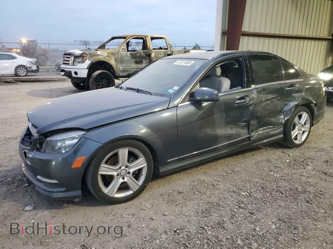 Фотография WDDGF5EB3BR167395 - MERCEDES-BENZ C-CLASS 2011