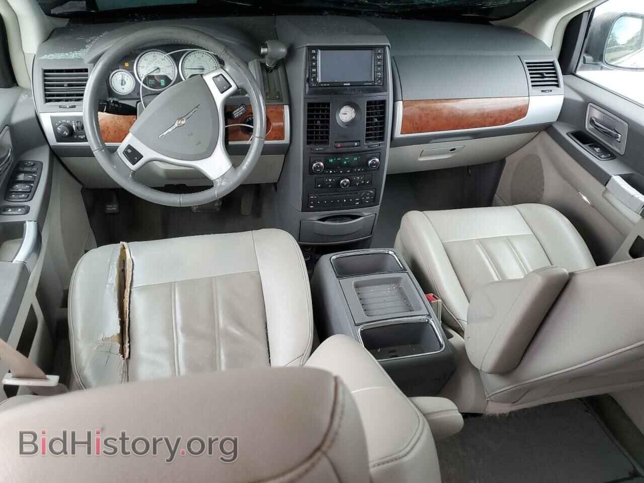 2008 CHRYSLER MINIVAN - VIN: 2A8HR54P68R115130 - Фото 8