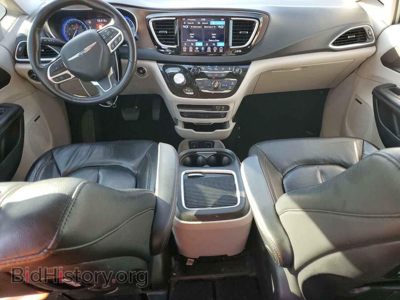 2019 CHRYSLER PACIFICA - VIN: 2C4RC1EG7KR705008 - Фото 8
