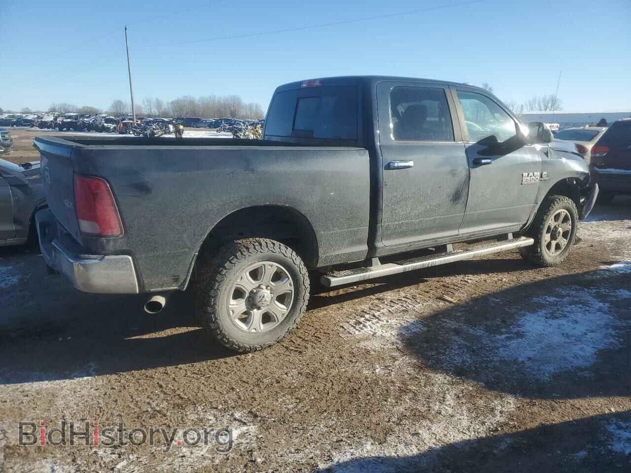 2017 RAM All Models - VIN: 3C6UR5DL2HG503083 - Photo 3