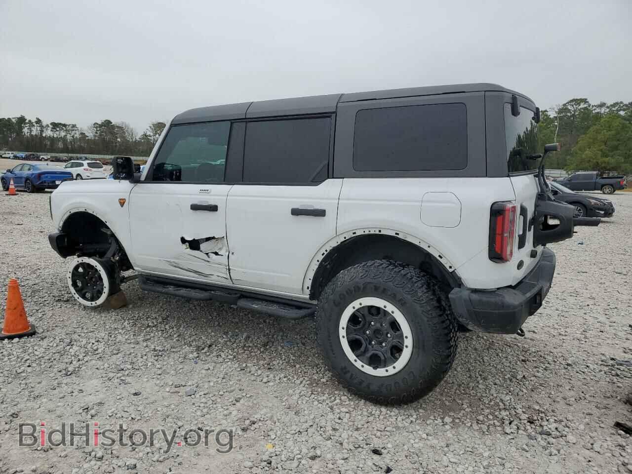 2023 FORD BRONCO - VIN: 1FMEE5DP8PLC12063 - Photo 2