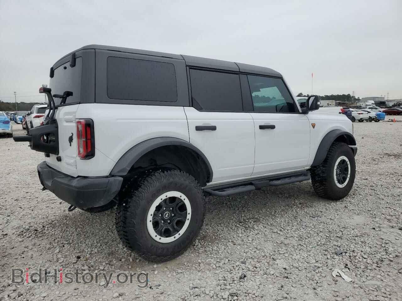 2023 FORD BRONCO - VIN: 1FMEE5DP8PLC12063 - Photo 3