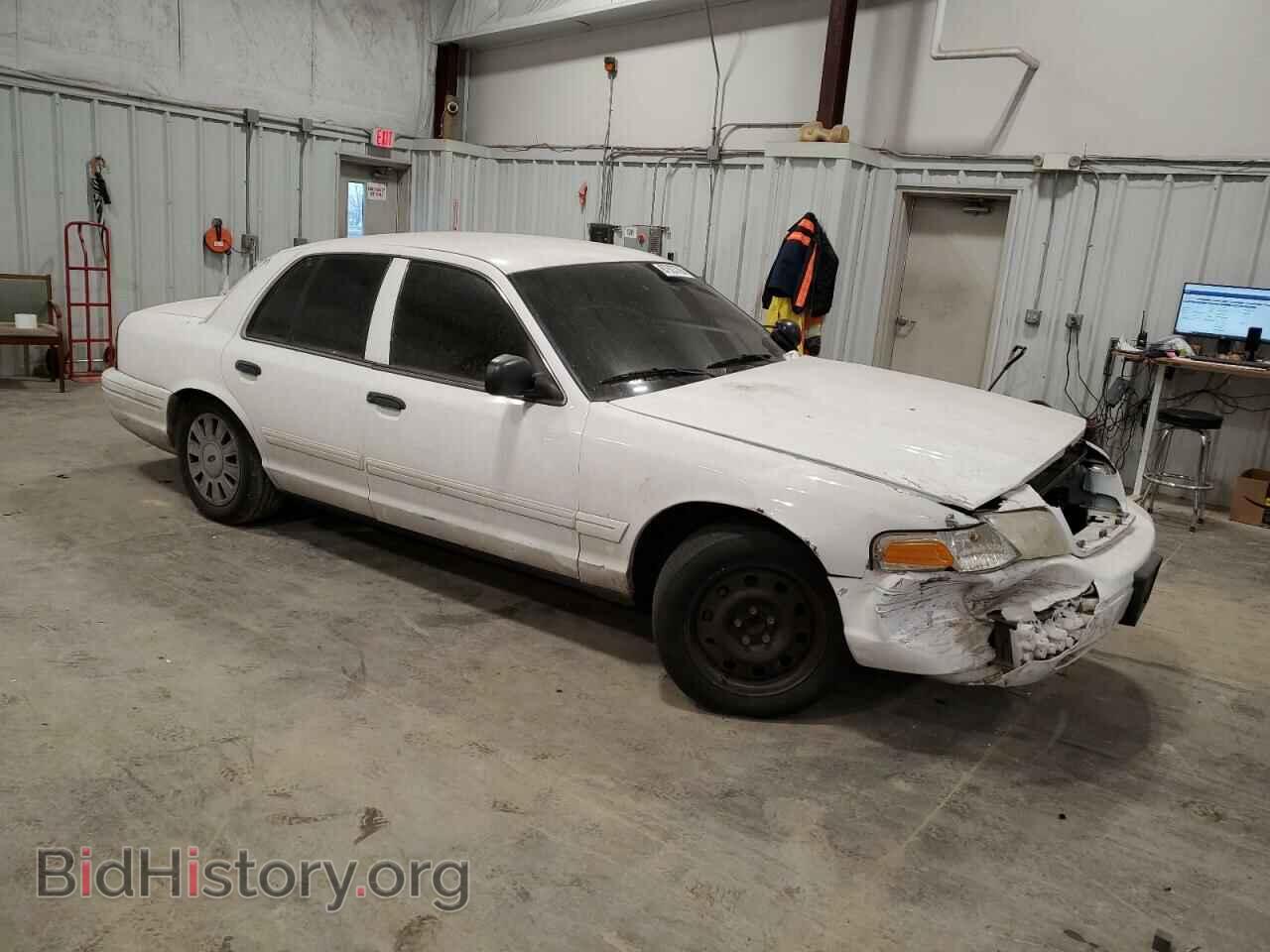 2011 FORD CROWN VIC - VIN: 2FABP7BVXBX120517 - Фото 4
