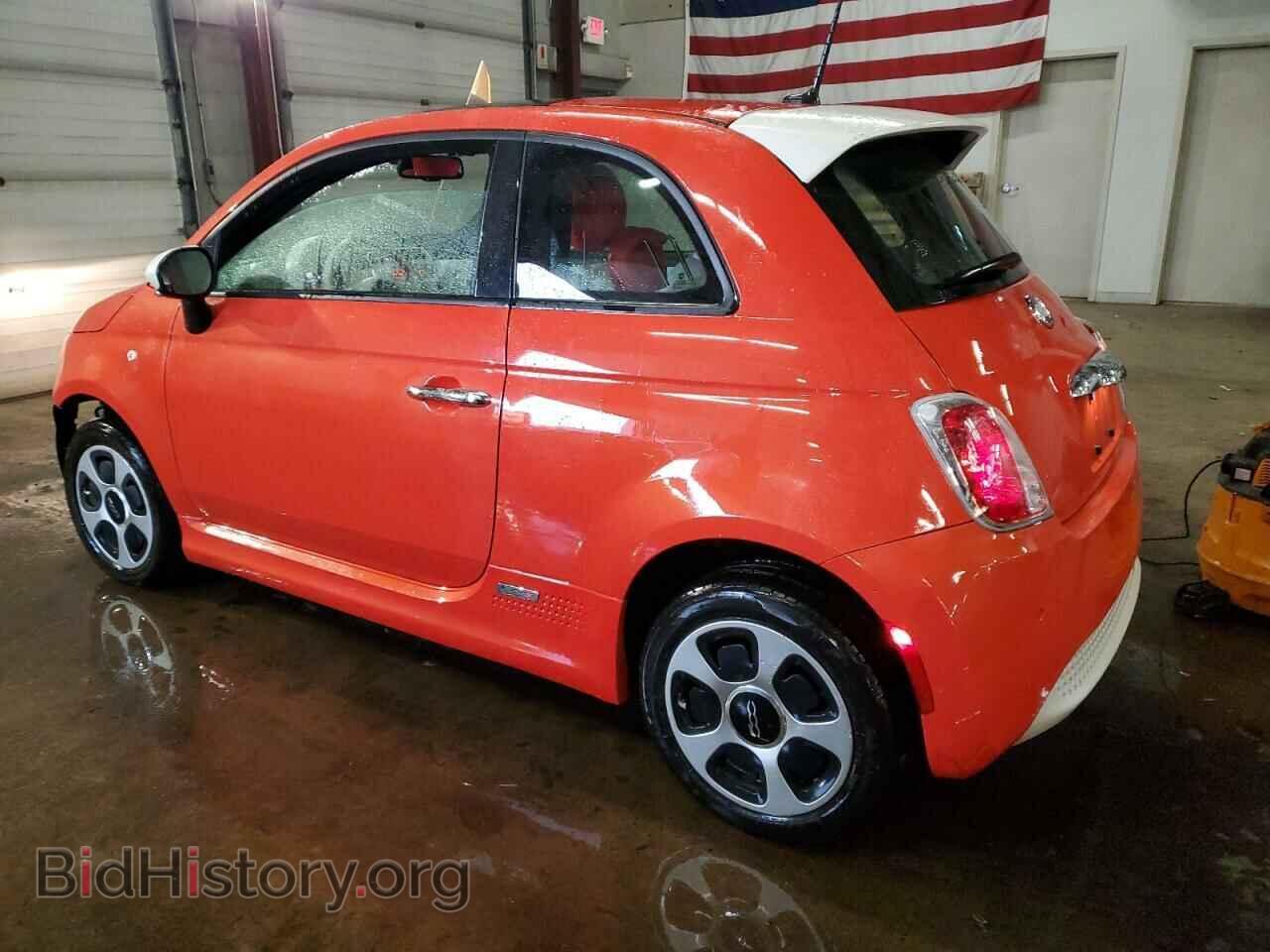 2015 FIAT 500 - VIN: 3C3CFFGEXFT522943 - Фото 2