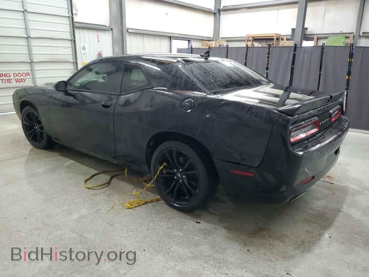 2018 DODGE CHALLENGER - VIN: 2C3CDZAG9JH271979 - Фото 2