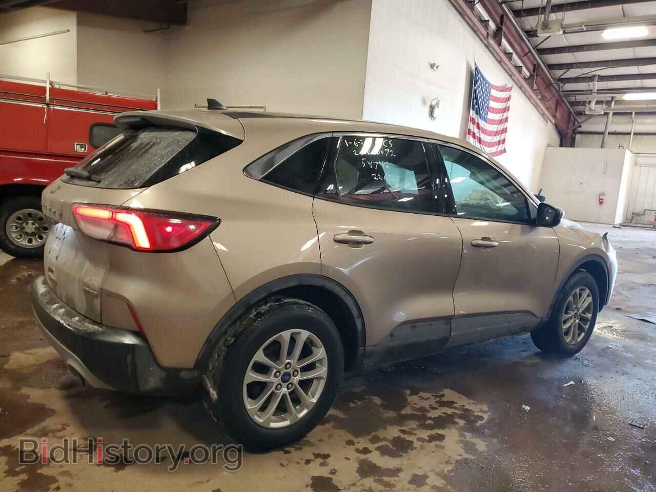 2021 FORD ESCAPE - VIN: 1FMCU9G69MUA32262 - Фото 3