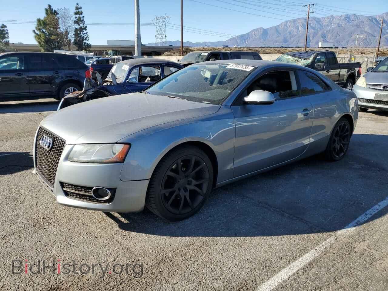 Photo WAUCFAFR2BA005332 - AUDI A5 2011