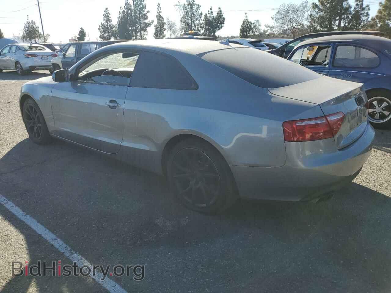 2011 AUDI A5 - VIN: WAUCFAFR2BA005332 - Фото 2