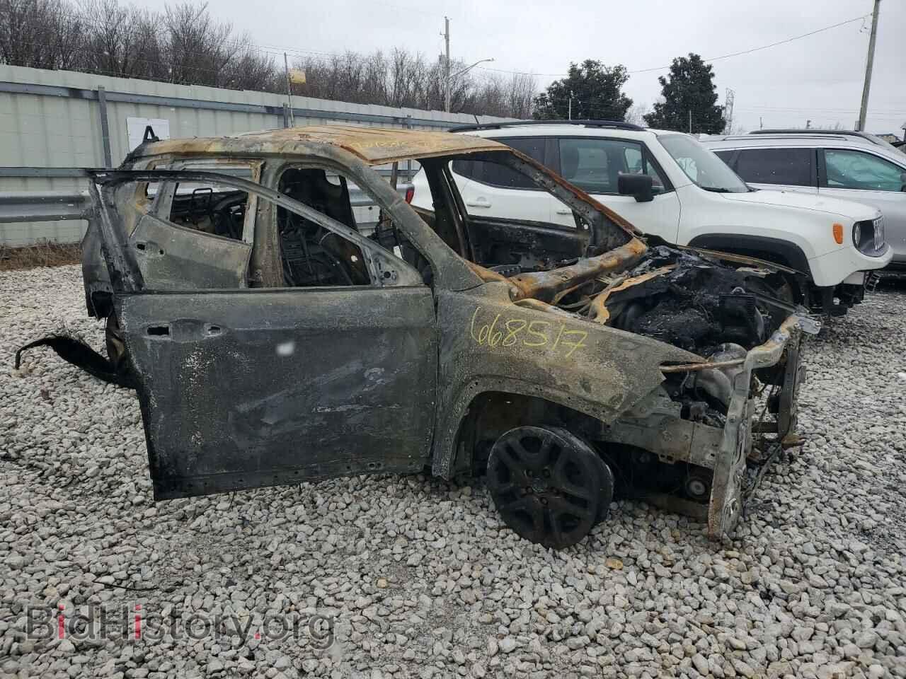 2017 JEEP COMPASS - VIN: 3C4NJCAB6HT668517 - Фото 4