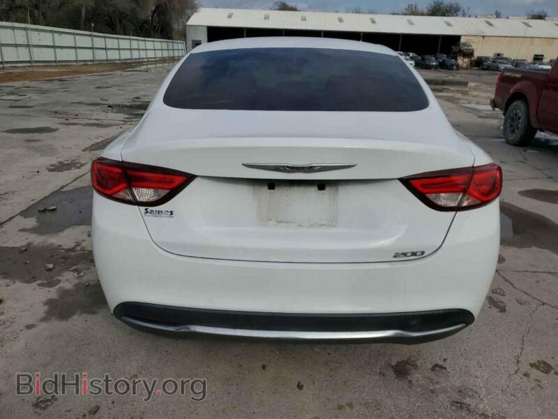 2015 Chrysler 200 (VIN 1C3CCCAB6FN749357) — фото 6 из 12