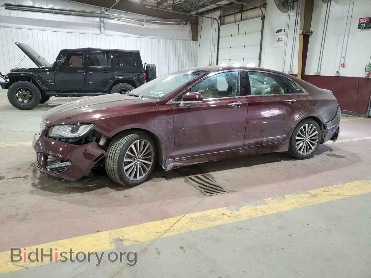 Photo 3LN6L5D94HR658841 - LINCOLN MKZ 2017
