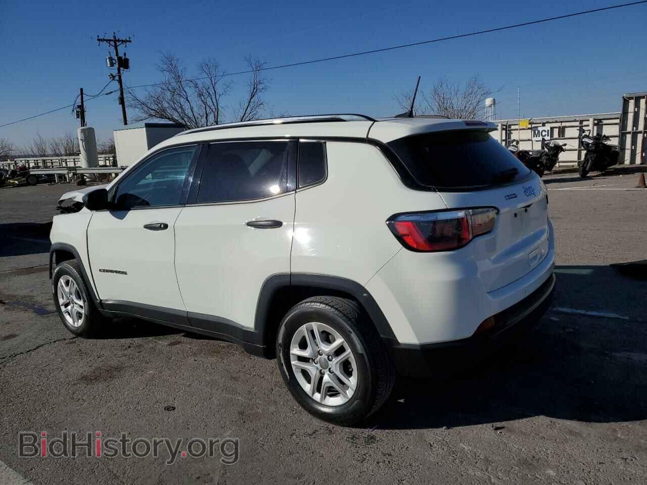 2017 JEEP COMPASS - VIN: 3C4NJCAB1HT672619 - Фото 2
