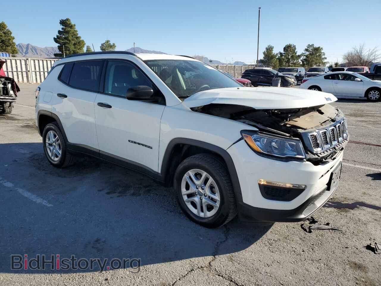 2017 JEEP COMPASS - VIN: 3C4NJCAB1HT672619 - Фото 4