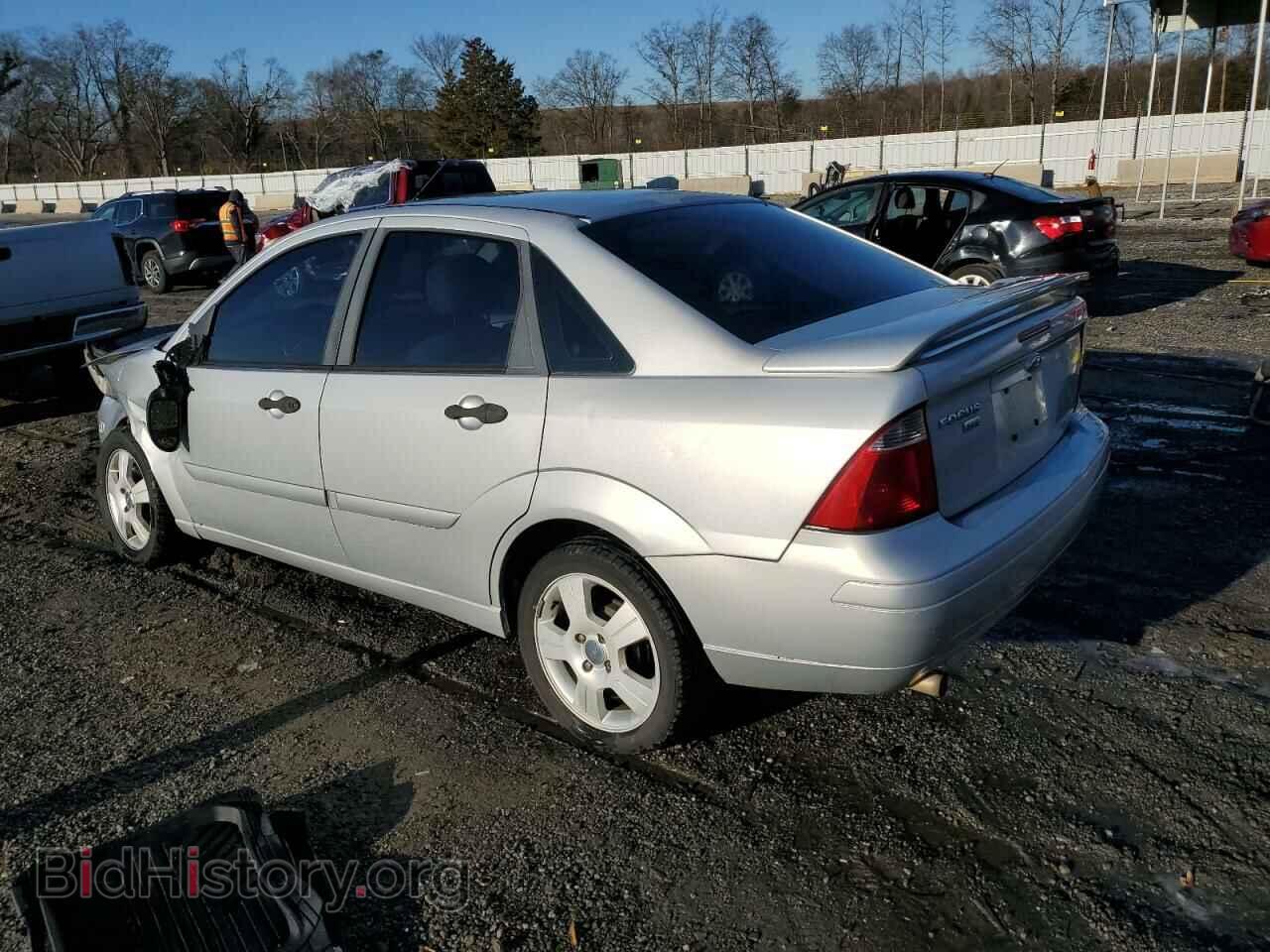 2007 FORD FOCUS - VIN: 1FAFP34N77W216809 - Фото 2