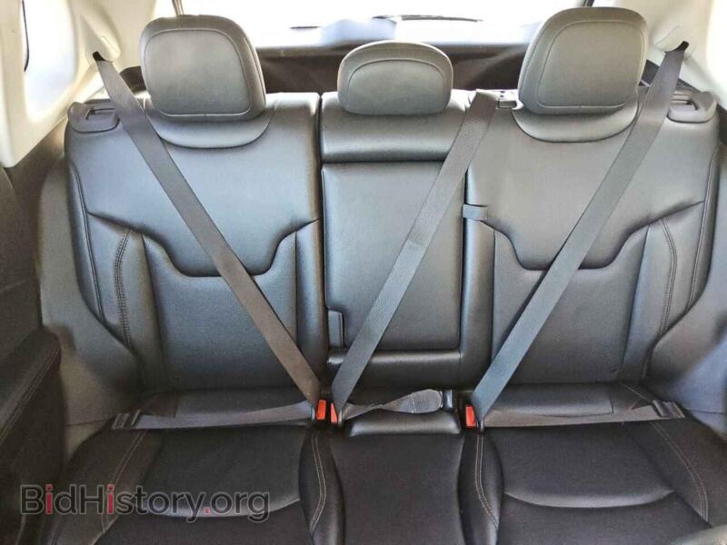 2020 Jeep COMPASS (VIN 3C4NJDCB5LT193258) — photo 10 of 13