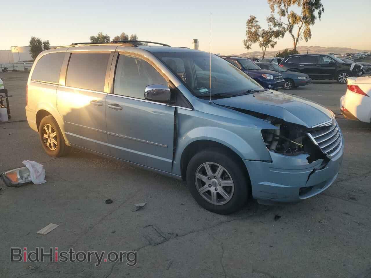 2010 CHRYSLER MINIVAN - VIN: 2A4RR8D15AR493996 - Фото 4