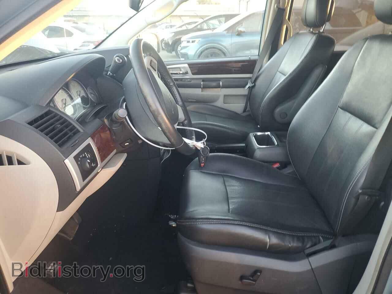 2010 CHRYSLER MINIVAN - VIN: 2A4RR8D15AR493996 - Фото 7