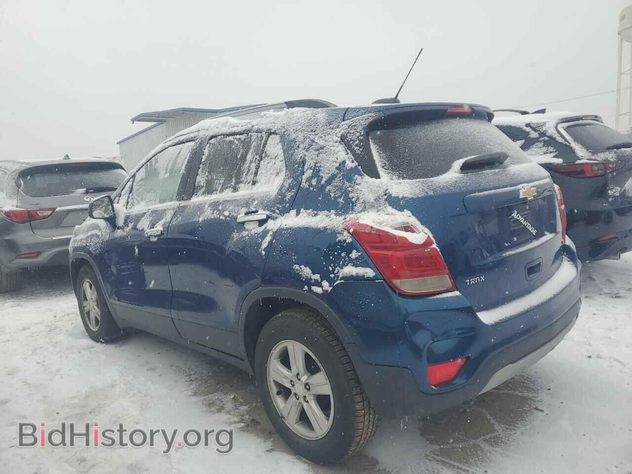 2020 CHEVROLET TRAX - VIN: 3GNCJLSB5LL122846 - Фото 2