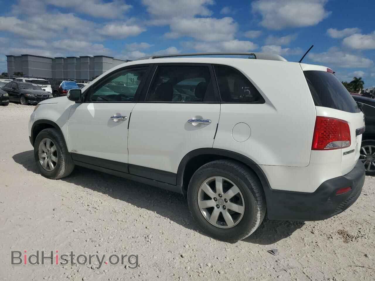 2012 KIA SORENTO - VIN: 5XYKTDA20CG218039 - Фото 2