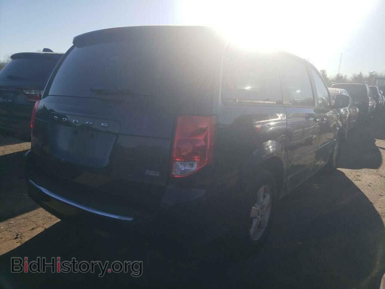 2013 DODGE CARAVAN - VIN: 2C4RDGCG7DR576371 - Фото 3