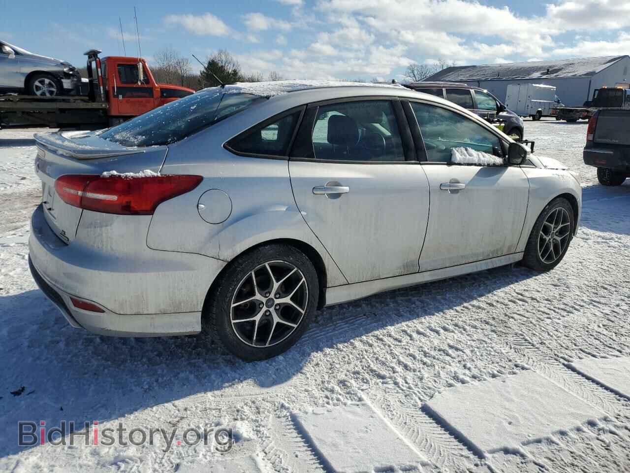 2016 FORD FOCUS - VIN: 1FADP3F27GL215560 - Фото 3