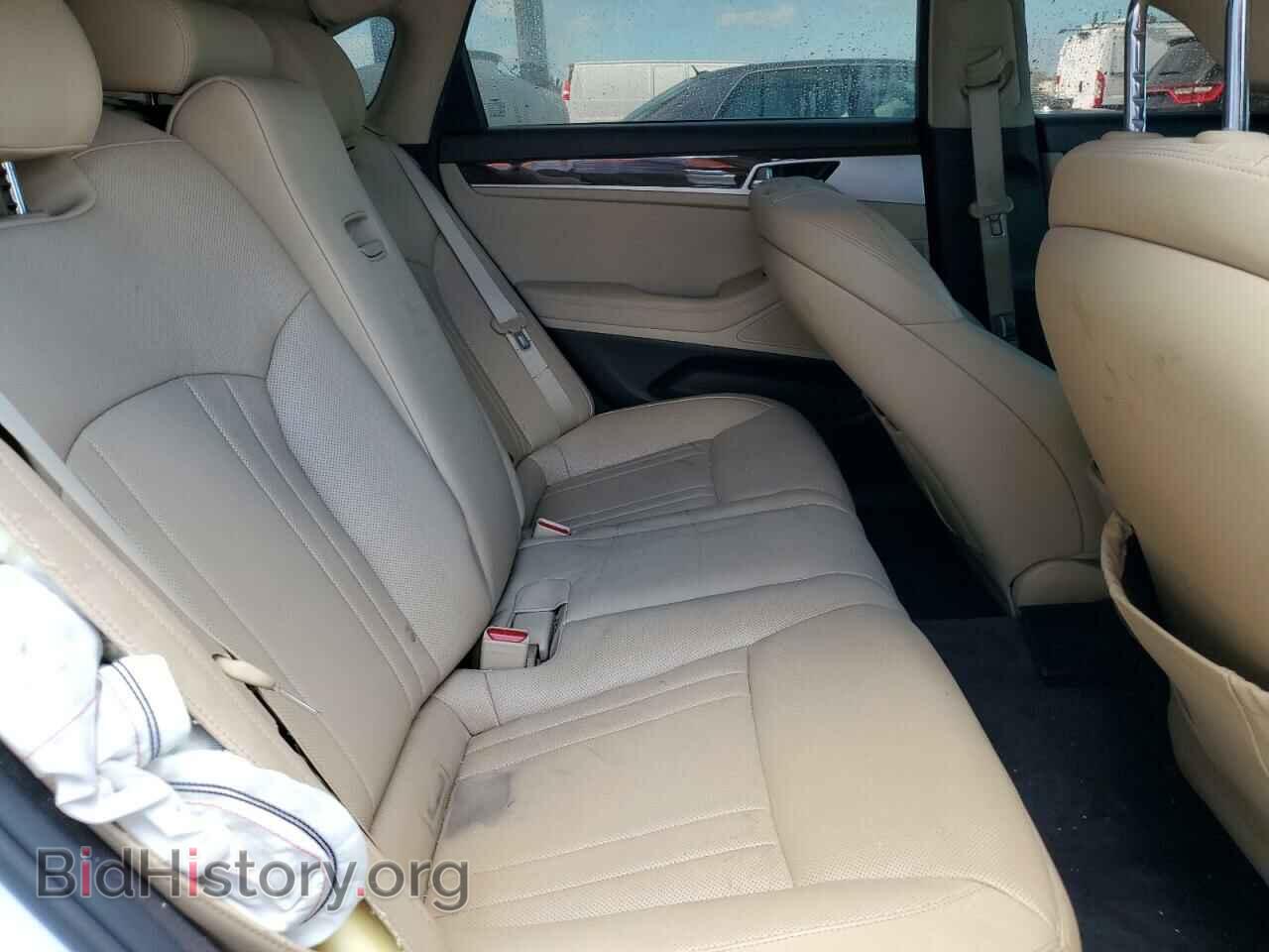 2018 GENESIS G80 - VIN: KMHGN4JE3JU237217 - Фото 10