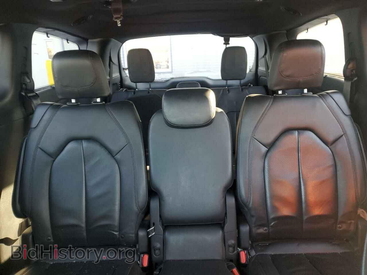 2020 CHRYSLER All Models - VIN: 2C4RC1EG8LR110122 - Фото 10
