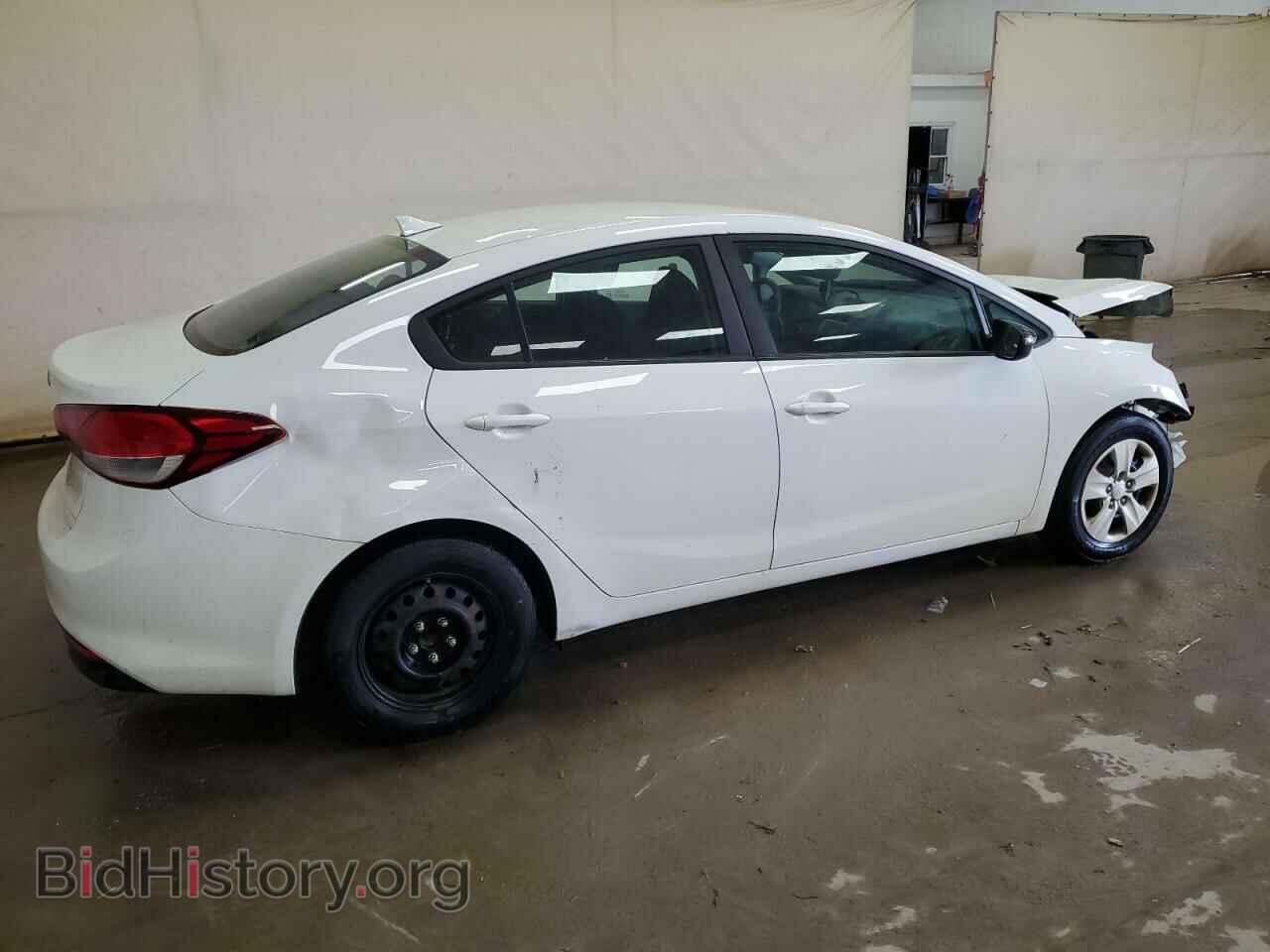 2017 KIA FORTE - VIN: 3KPFK4A75HE047230 - Фото 3