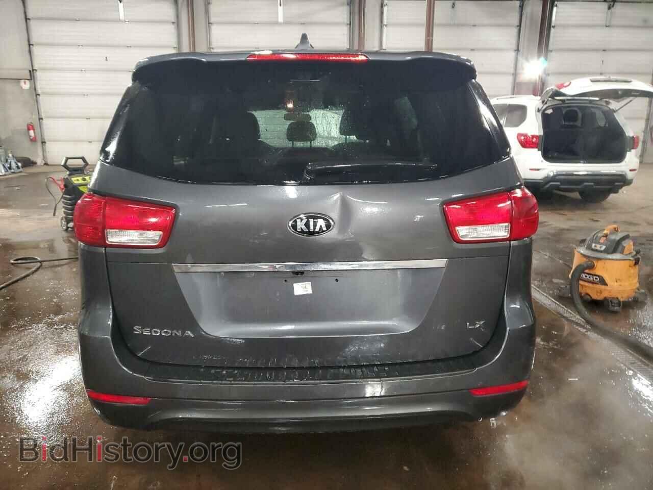 2018 KIA All Models - VIN: KNDMB5C19J6383660 - Фото 6