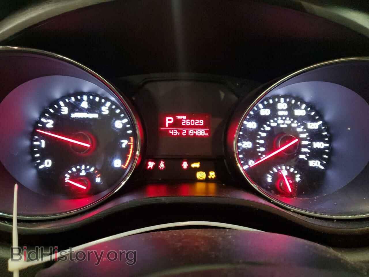 2018 KIA All Models - VIN: KNDMB5C19J6383660 - Фото 9