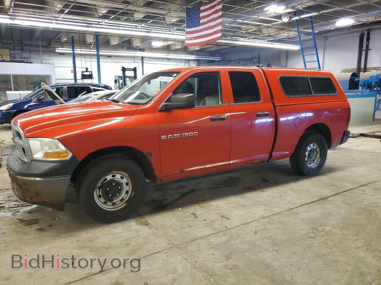 Photo 1D7RB1GK7BS526444 - DODGE All Models 2011