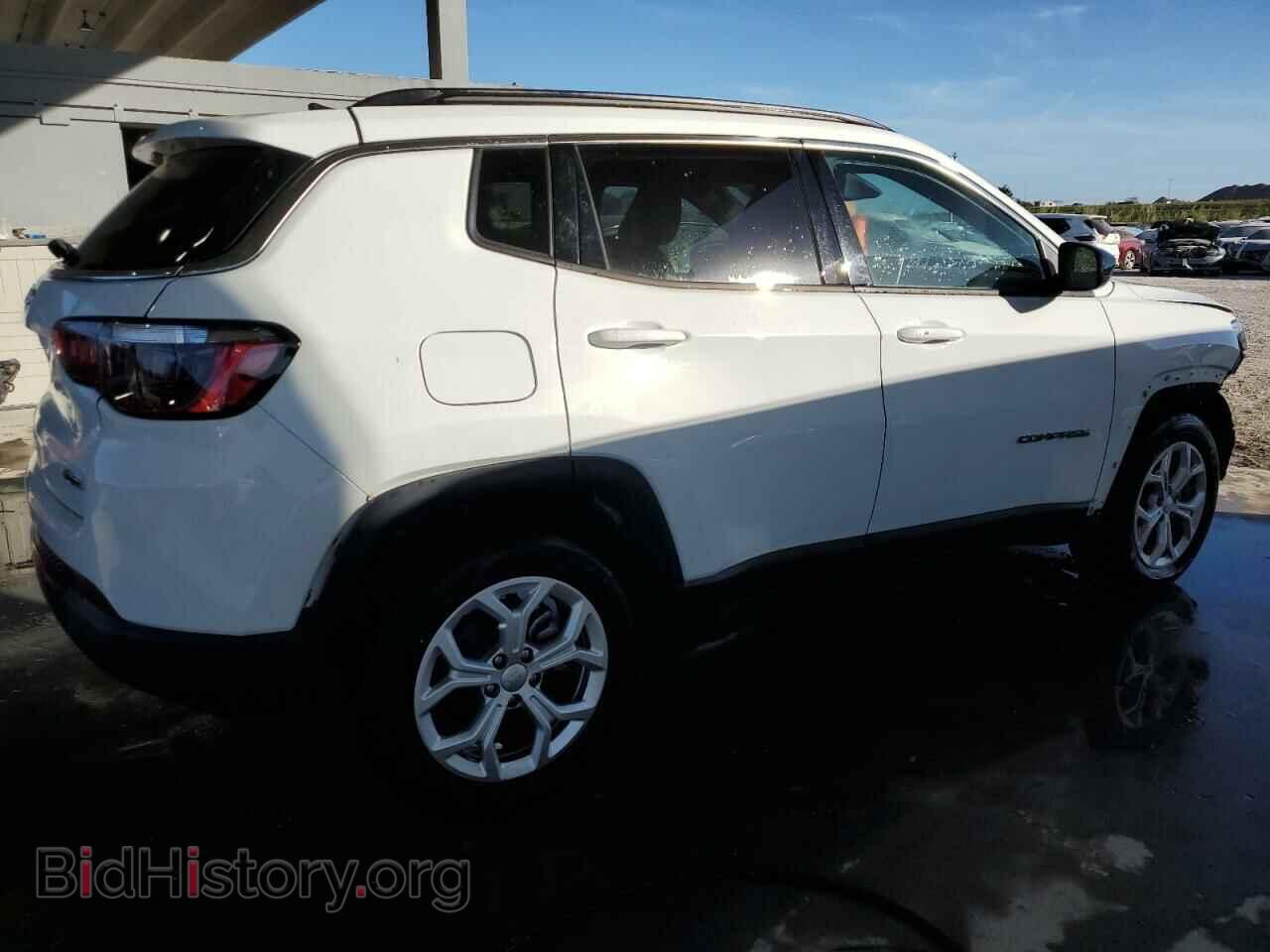 2024 JEEP COMPASS - VIN: 3C4NJDBN5RT111341 - Фото 3
