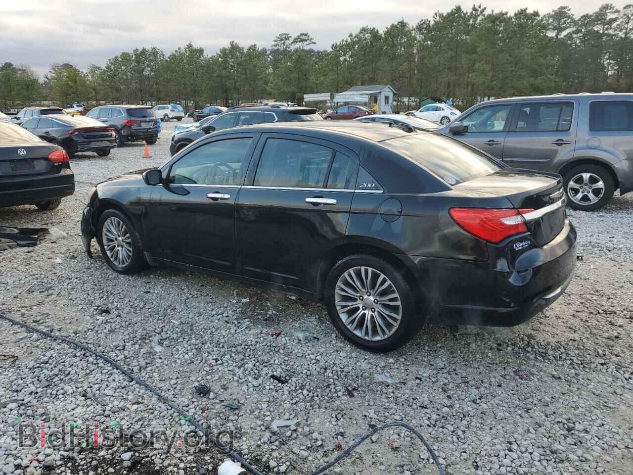 2011 CHRYSLER 200 - VIN: 1C3BC2FG2BN516175 - Фото 2