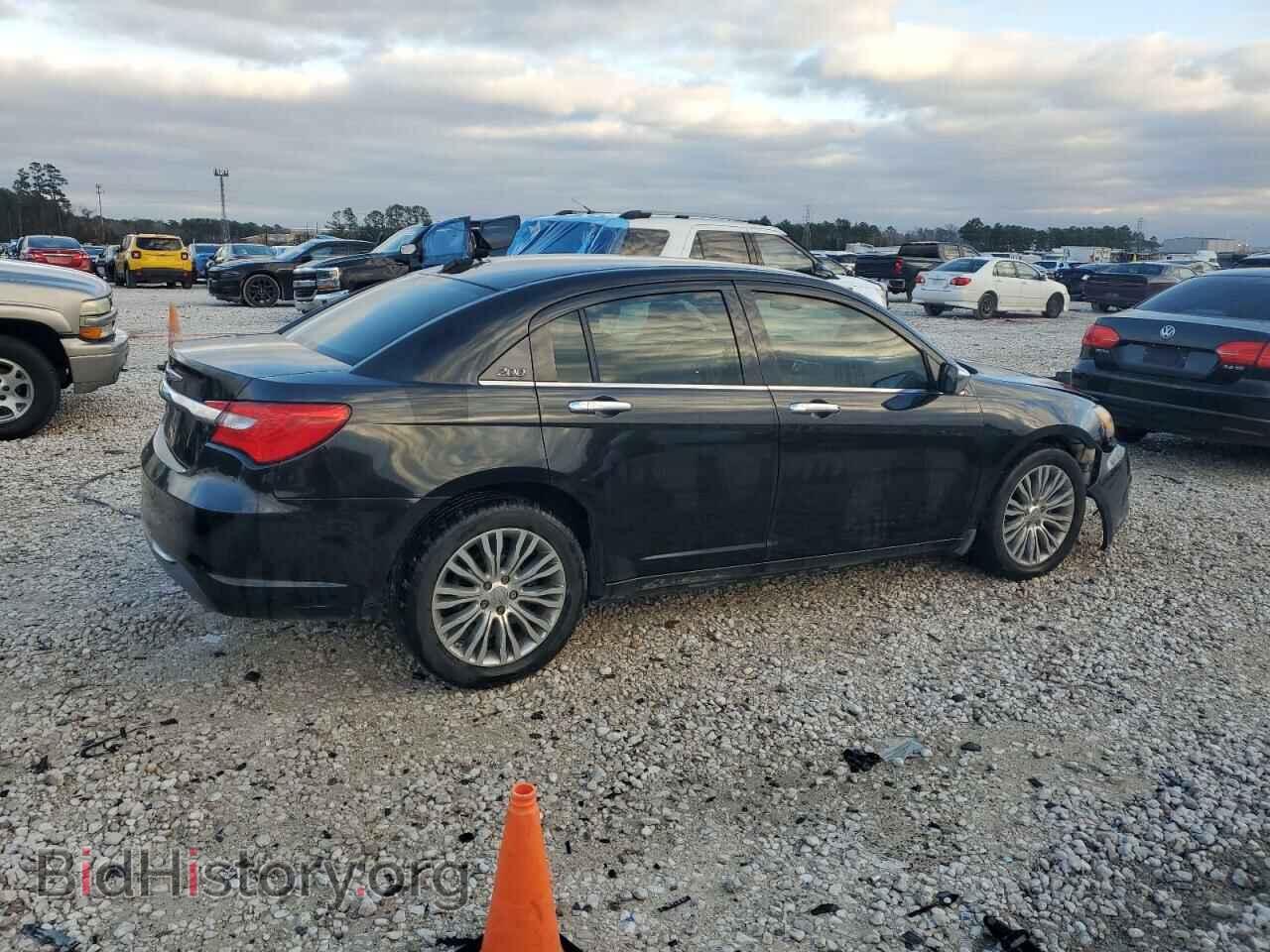 2011 CHRYSLER 200 - VIN: 1C3BC2FG2BN516175 - Фото 3