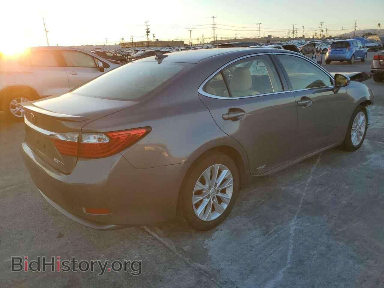 2013 LEXUS ES300 - VIN: JTHBW1GG7D2032033 - Фото 3