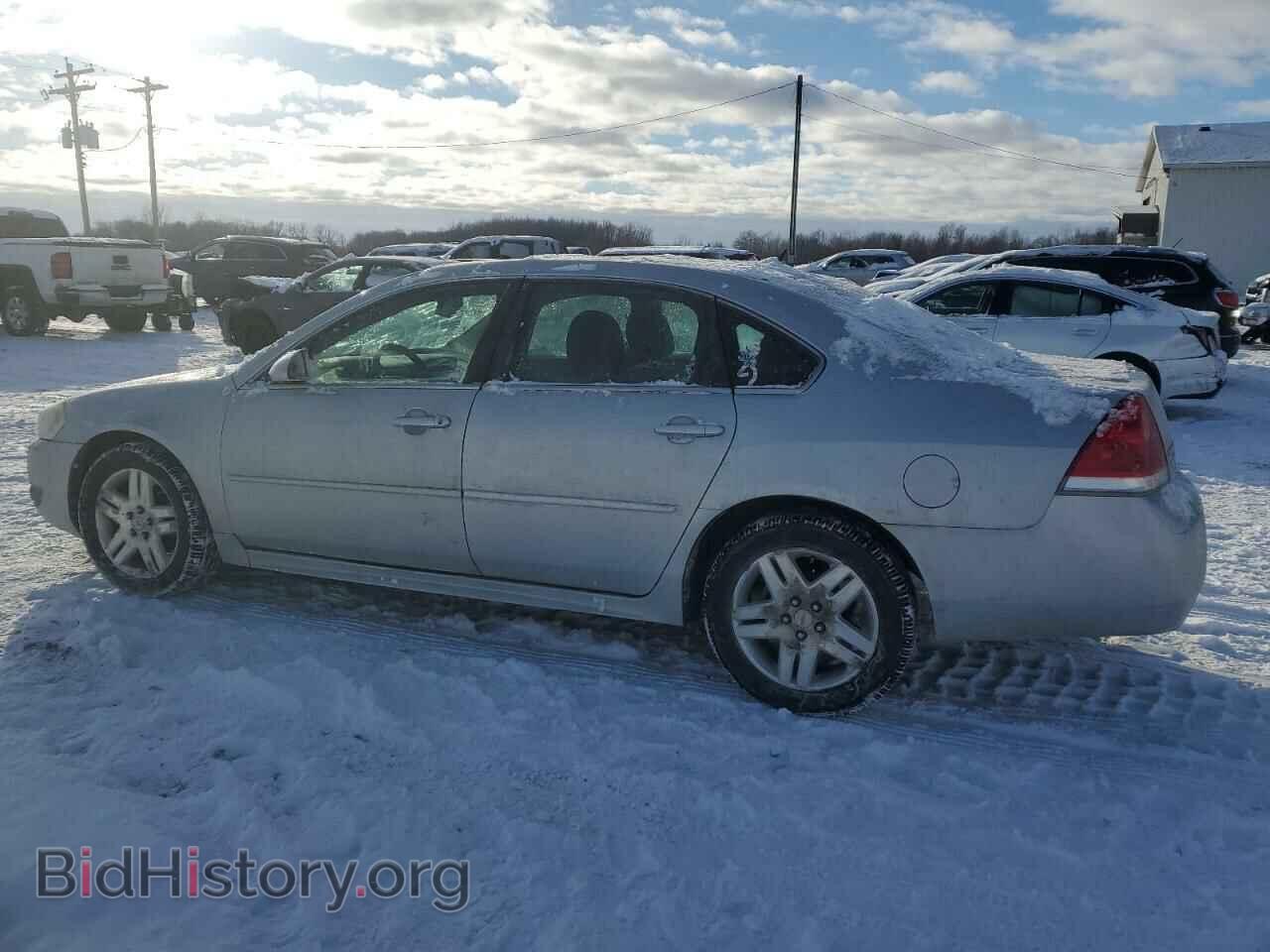 2011 CHEVROLET IMPALA - VIN: 2G1WB5EK2B1256264 - Фото 2