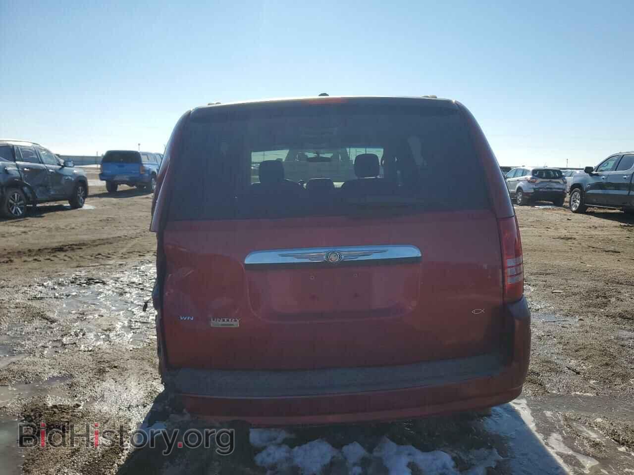 2008 CHRYSLER MINIVAN - VIN: 2A8HR54P78R773734 - Фото 6