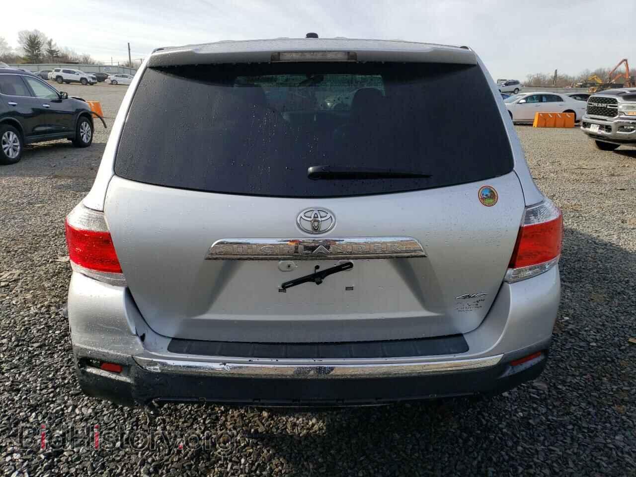 2011 TOYOTA HIGHLANDER - VIN: 5TDBK3EH0BS064395 - Photo 6
